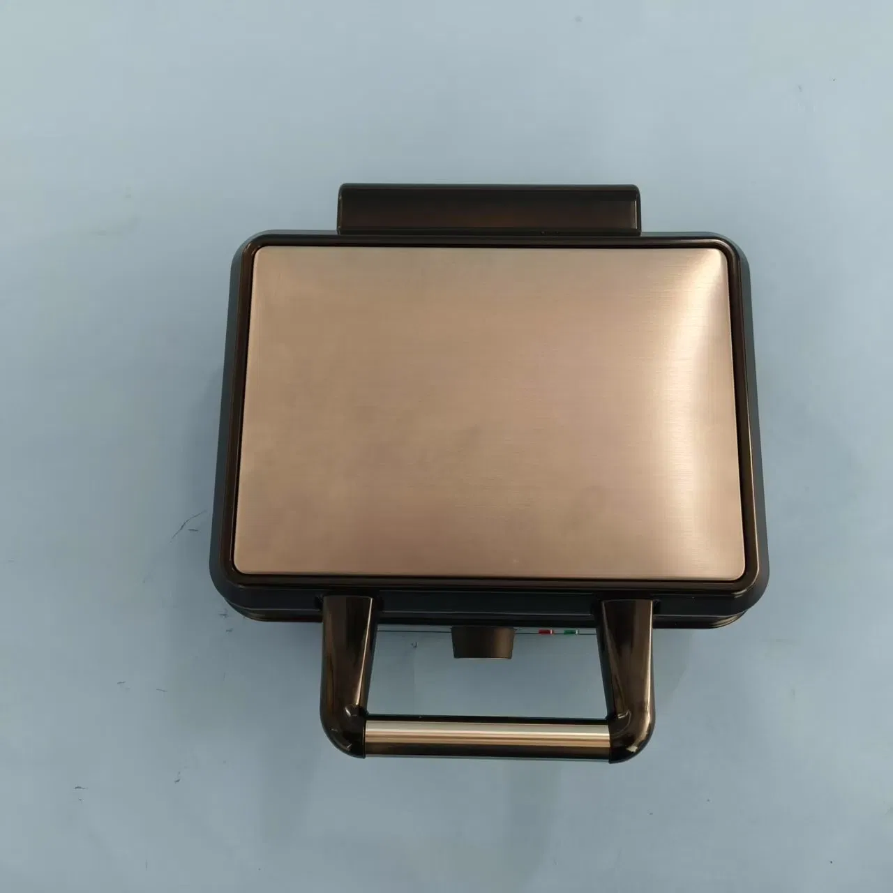 18mm Deep, Double Non-Stick Waffle Maker