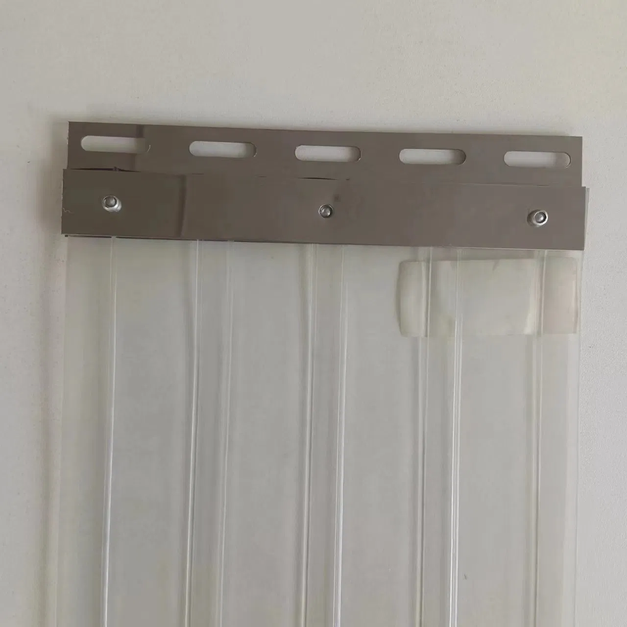 Xieren PVC Curtain Frames Easy Installation Hardware Curtain Hanger Track Hanging Systems