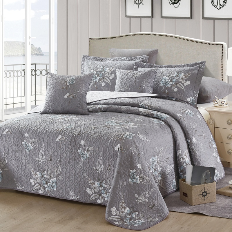Reversible Patchwork Coverlet Soft Brushed Double King Quilt with 2 Pillowcase Bedding Set