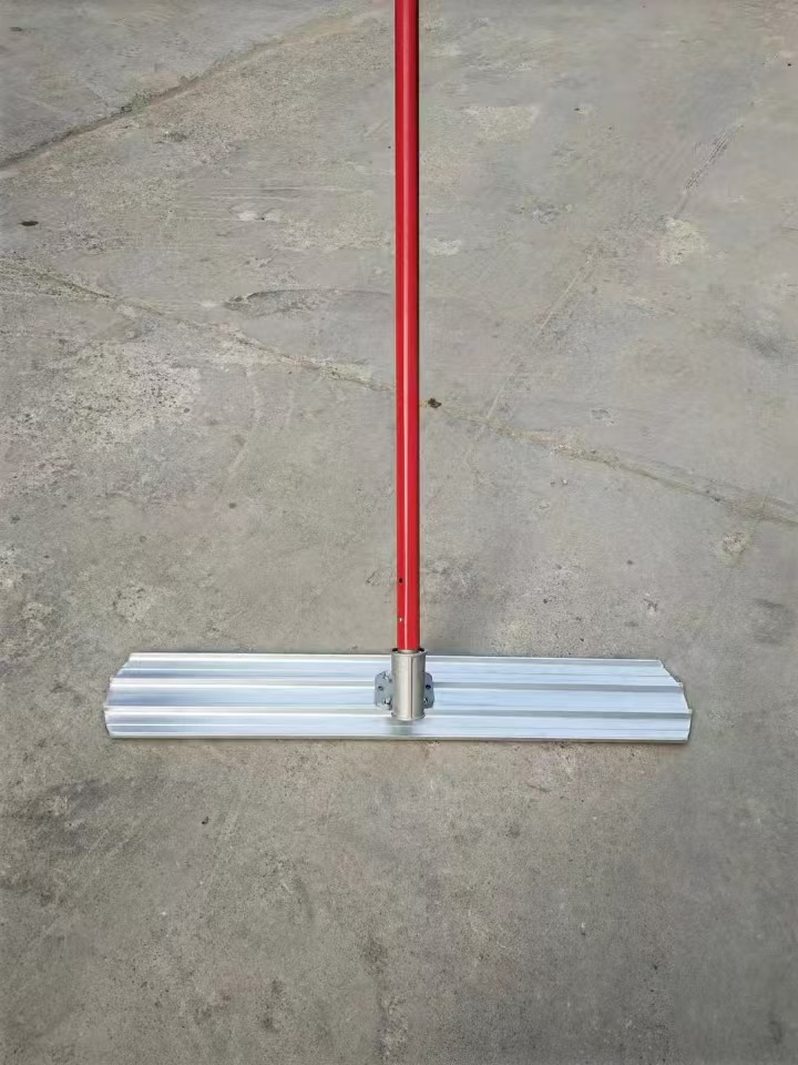 Durable Bull Float From Established 16-Year Manufacturing Experts