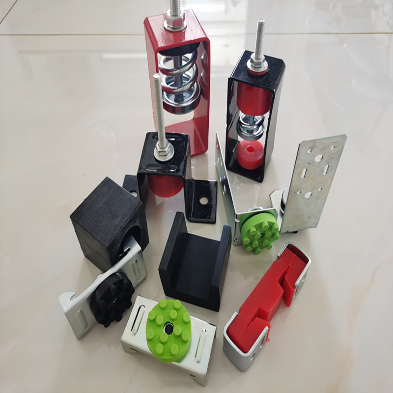 Rsic-1 Soundproofing Resilient Sound Isolation Acoustic Clip, Mute, Drywall Quiet Clip for 7/8'' 25 Gauge Hat Furring Channel