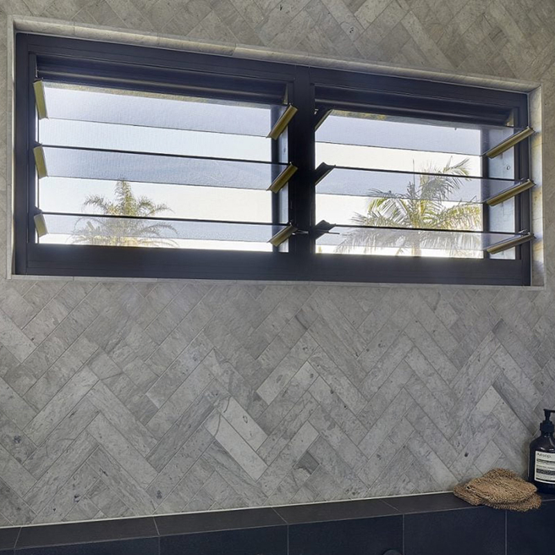 Frosted Glass Blinds Window for Shower Room with Ventilation & Privacy Function