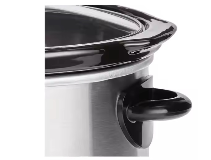 Large Capacity 6.0 Qt Oval Slow Cooker for Family Meals