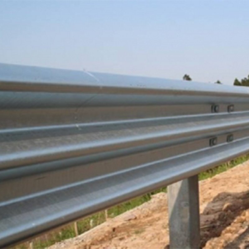 Australian Standarded Galvanized Steel Thrie Beam Expressway Crash Barrier