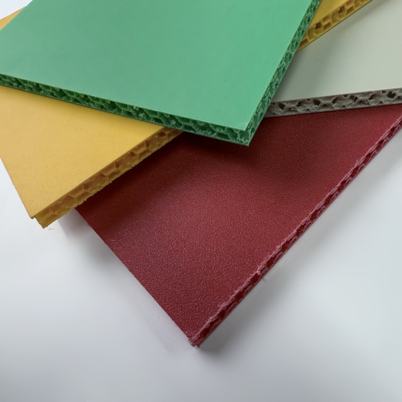High Rigidity and Durability PP Honeycomb Panels Long-Lasting Applications Honeycomb Sandwich Panel Structural Strength Plastic Honeycomb Panel
