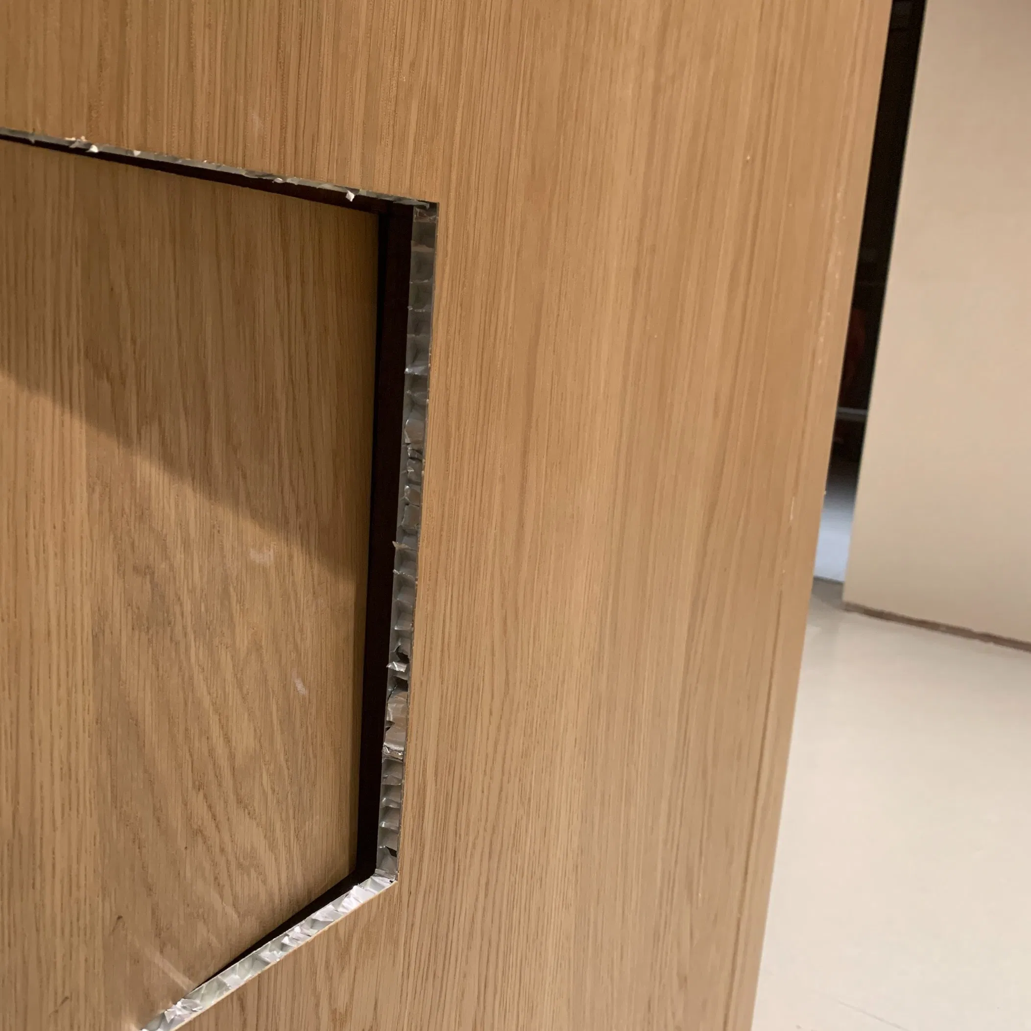 High Performance Aluminum Honeycomb Panels Suitable for Extreme Temperature Conditions, Can Be Used for Furniture Panels, Aluminium Honeycomb Panel, Ship Panels