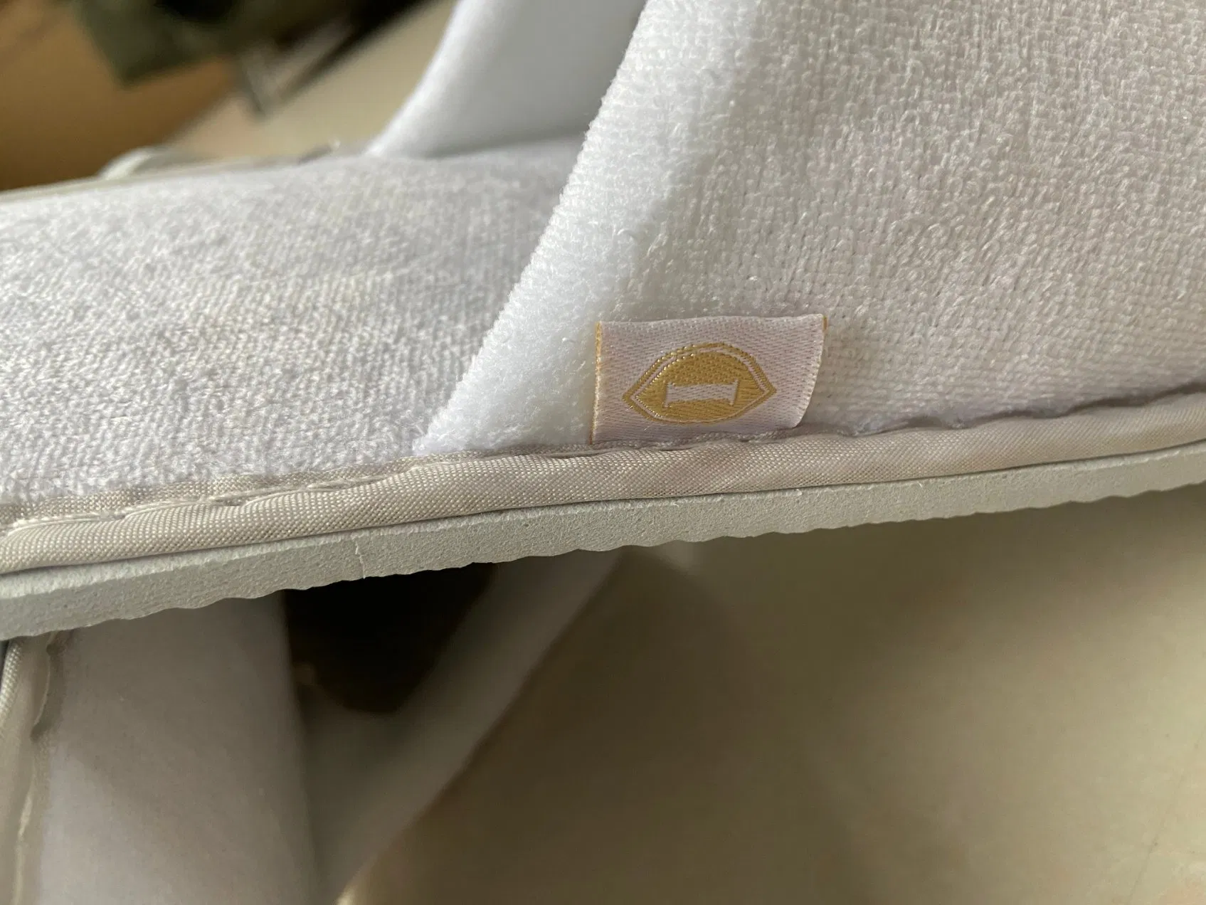 Micro-Standard Customized High-Quality Coral Fleece Washable Disposable Hotel Room SPA Hot Spring Slippers