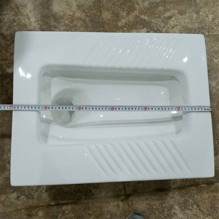 High Quality Ceramic Sanitary Ware Squatting Pan Floor Mounted Factory Wholesale