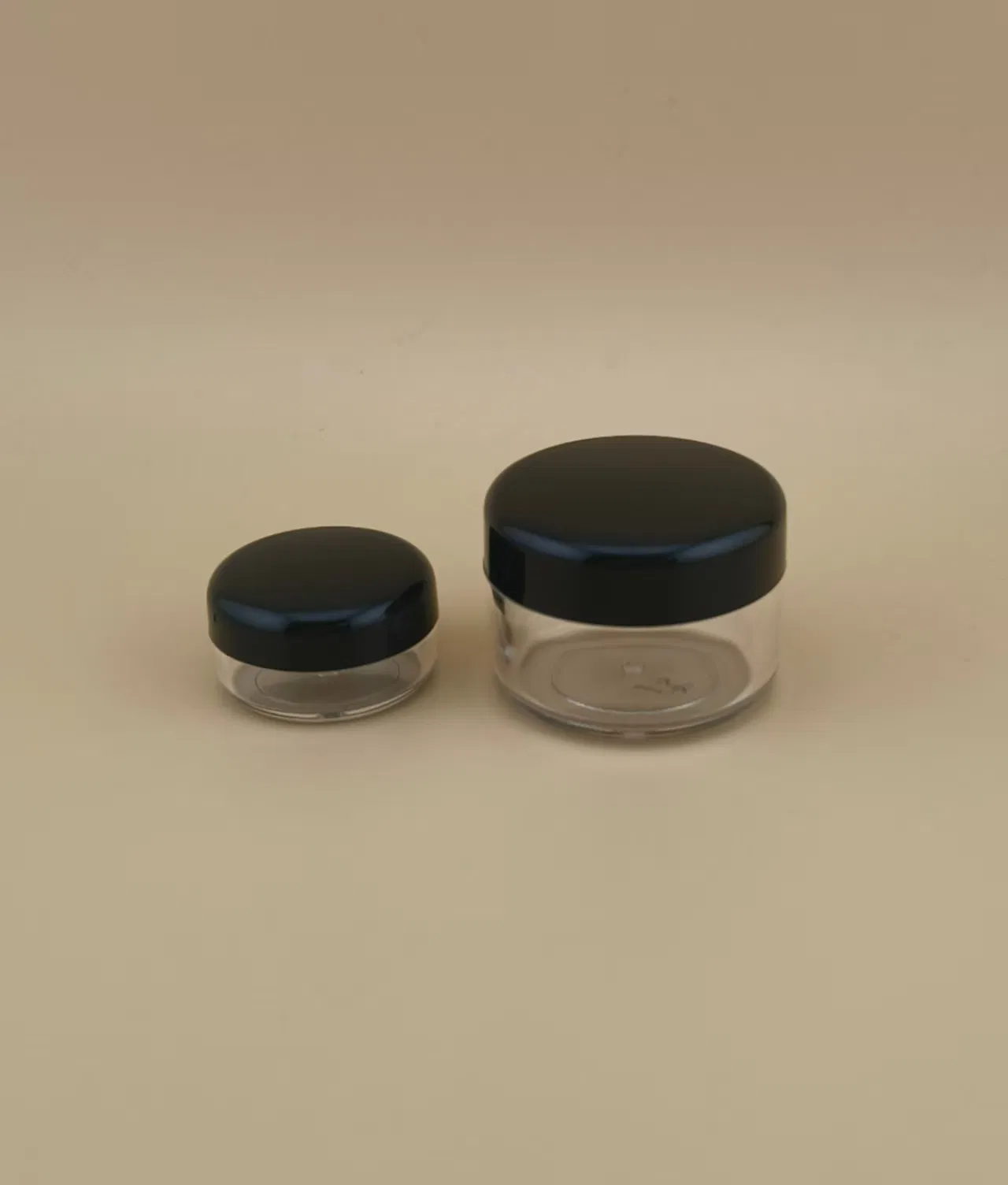 Small Clear Plastic Cream Jar with Screw Lid for Lotion