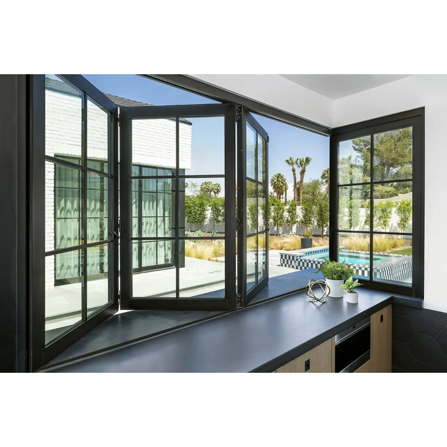 Security Soundproofing Aluminum Alloy Plastic PVC Sliding Folding Door