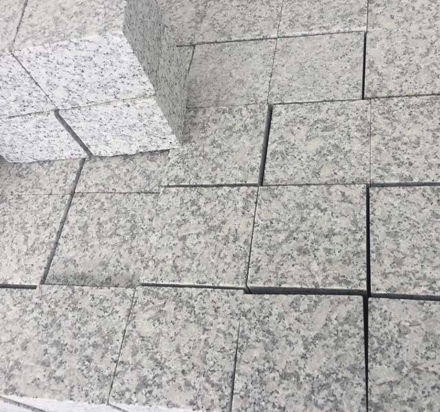 China Supply G602 Grey Granite Paving Stone Sett Pavers Block Brick for Driveway Road Patio