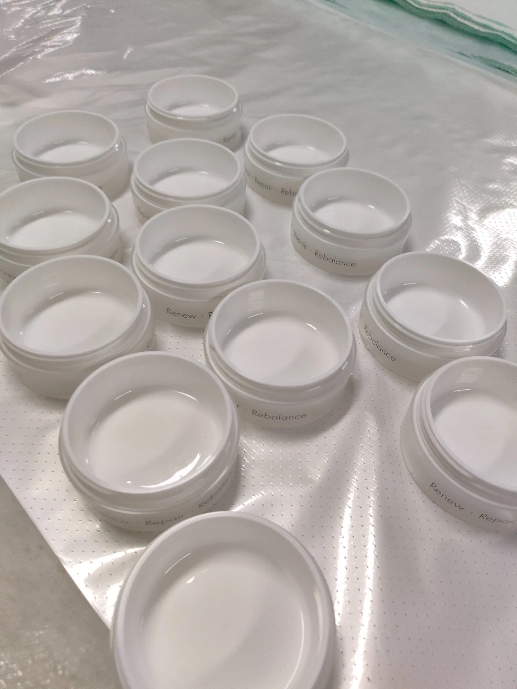 OEM Eco-Friendly Remove Makeup Facial Cleaning Toner Pad for Optimal Skin Care