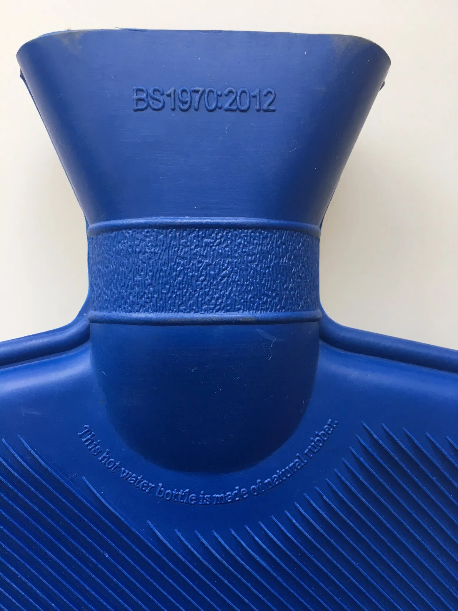 Classic 1.8 Litre BS Rubber Hot Water Bottle