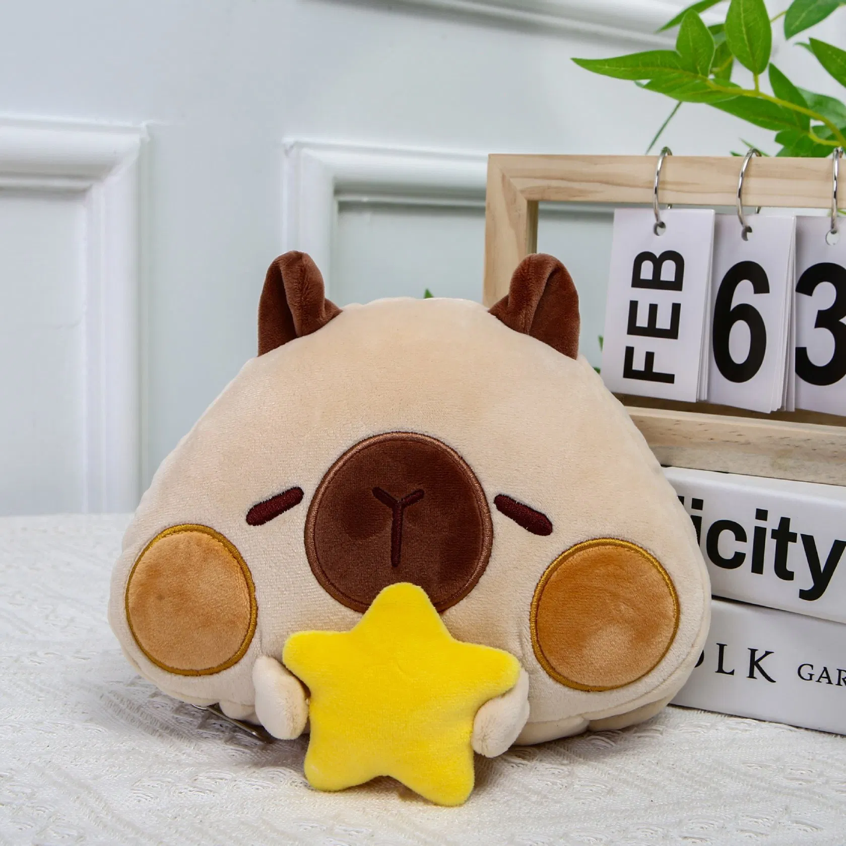 Cute Capybara Soft Plush Folding Neck Head 2 in 1 Travel Pillow Set Eye Mask