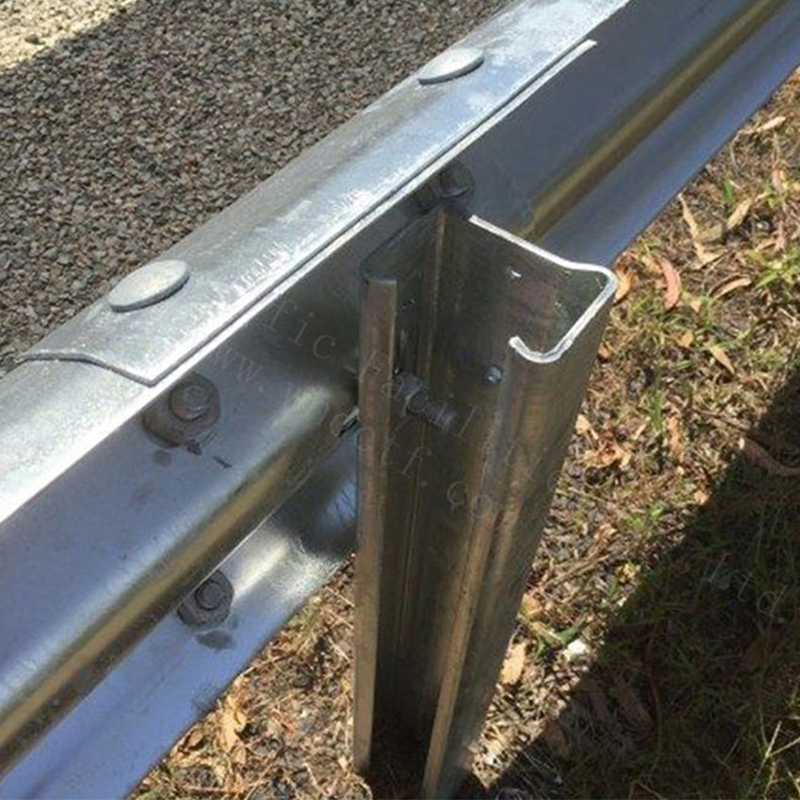 Galvanized Steel W-Beam Farm Guardrail