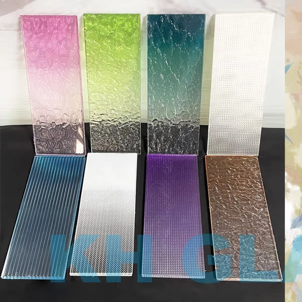 Factory Frosted Art Glass with Intricate Acid Etching Design for Modern Interiors