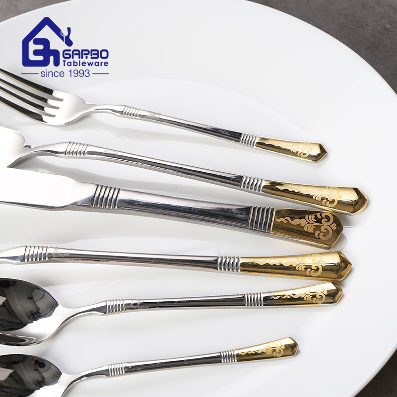 High Quality Stainless Steel Knife with Metal Handle and Golden Deco for Sale