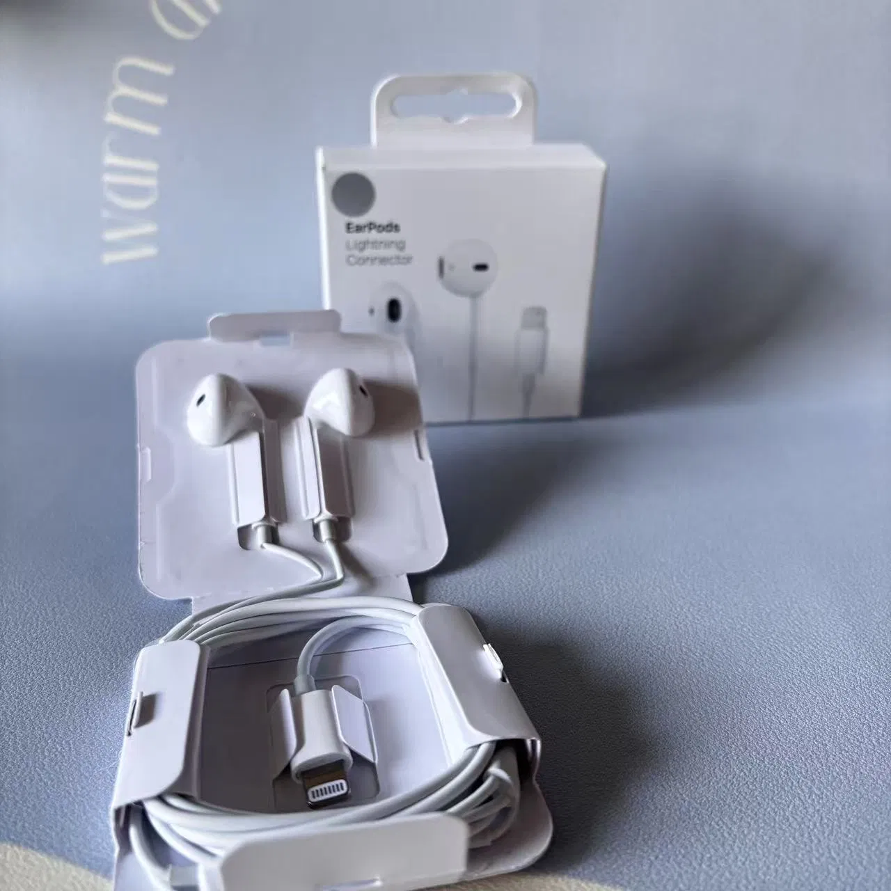 New 1: 1 Original Hands-Free Wireless Earphone Cable and Earbuds Wholesale, with Smooth Signal Transmission and No Delay or Lag.