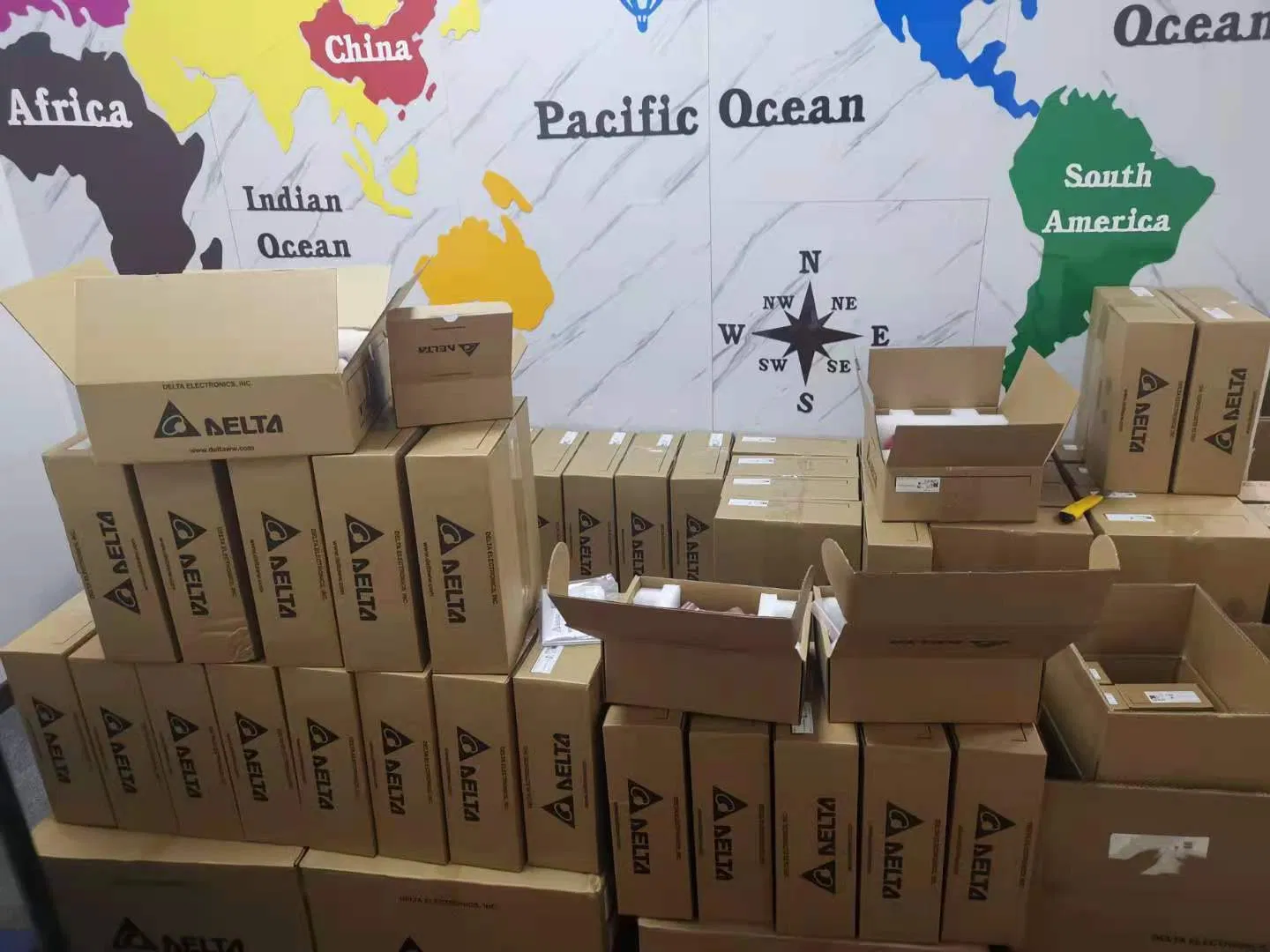 Simatic HMI Tp700 Comfort Display 6AV2124-0gc01-0ax0 PLC Simatic HMI Panel Touch Operation