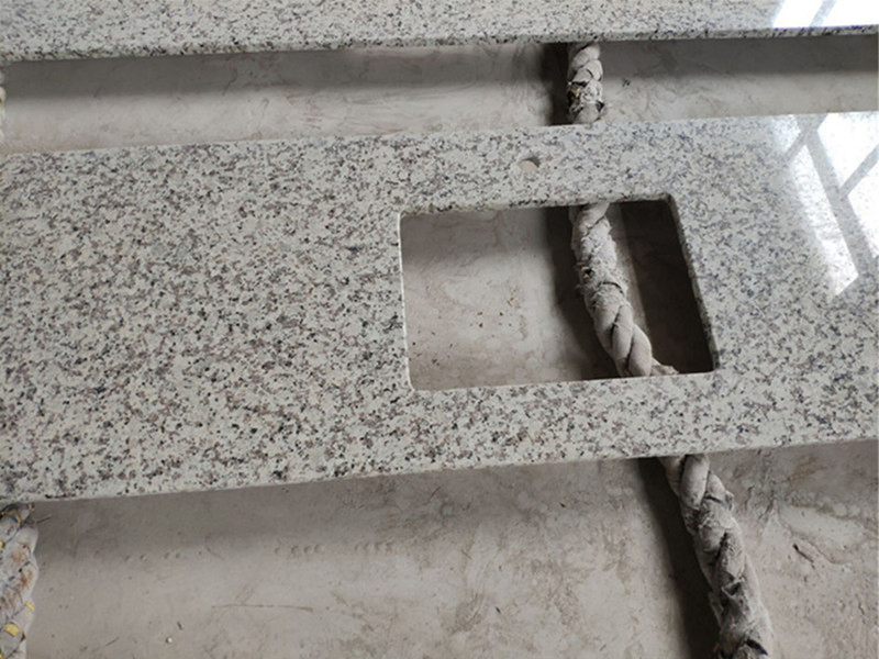 China Natural White/Grey/Brown/Black/G602/G603/G654/G684 Granite for Slabs/Tiles/Countertops