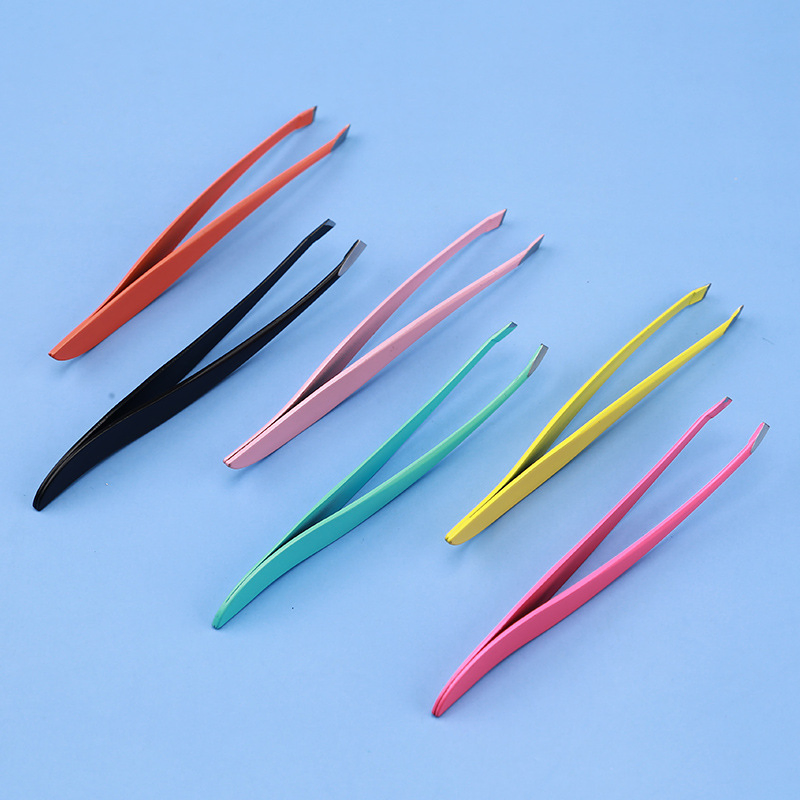 Slanted Precision Tip Crescent Eyebrow Shaping Facial Hair Splinter Removal Banana Tweezers