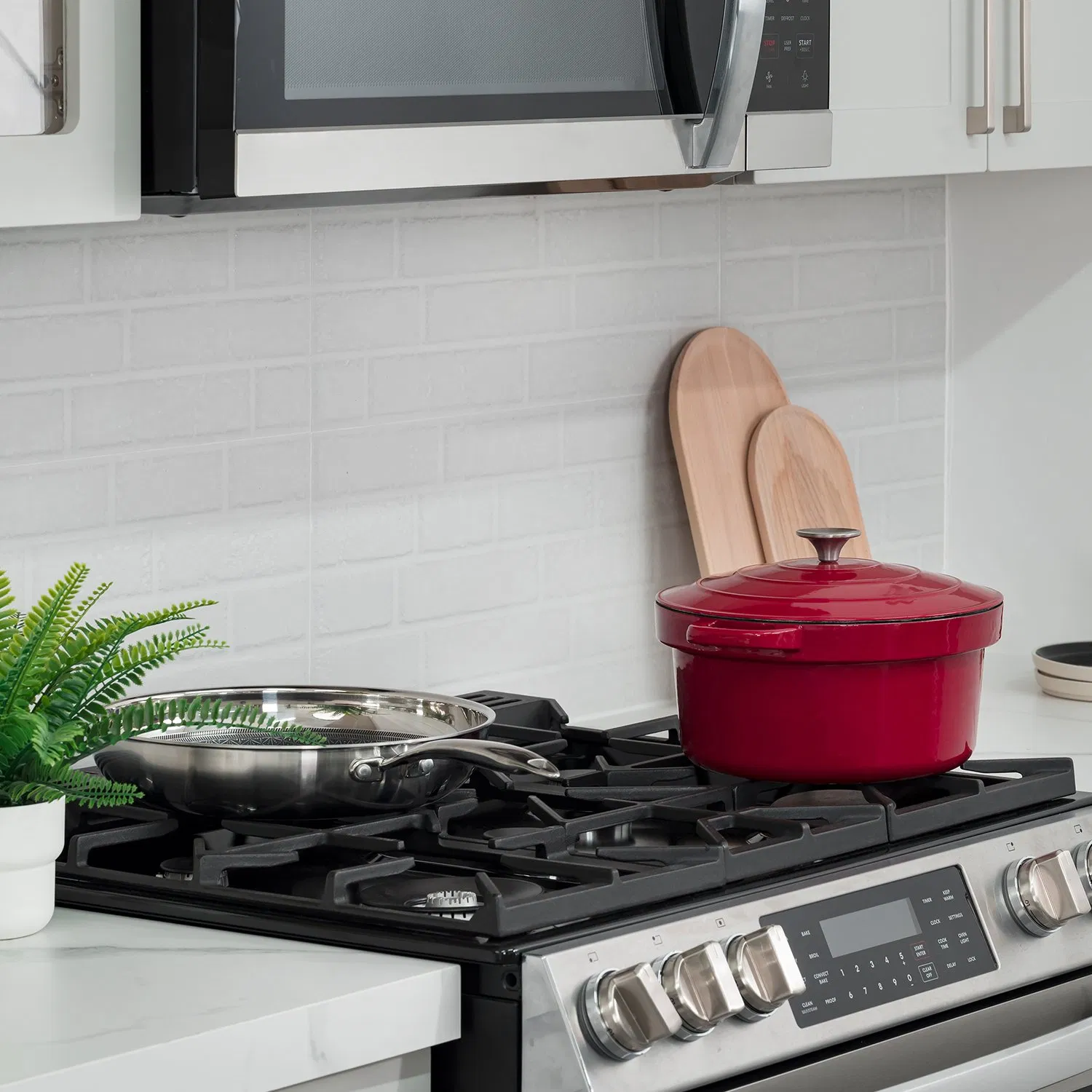 4 Plate Stainless Steel Range Gas Stove with Oven for Family Apartment