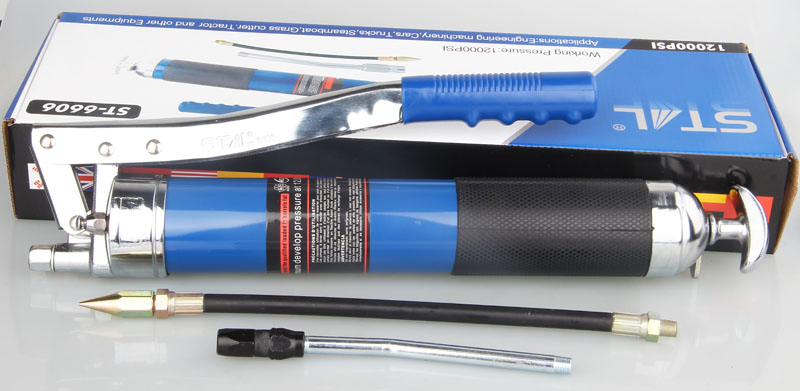 Маслёнка ручная M10 с ниппелем, 600cc