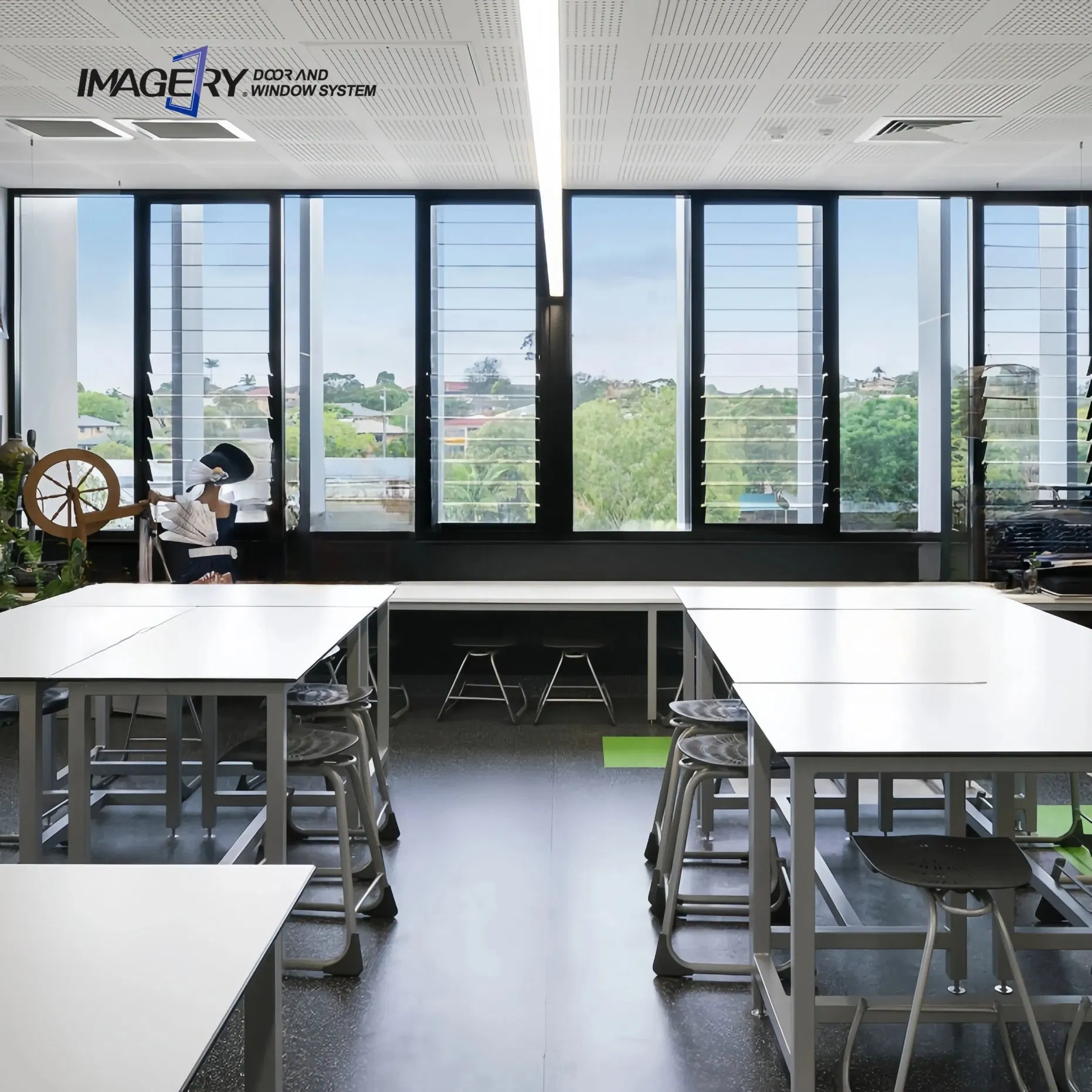 Good Service Customized Size Temperred Price Morden Aluminum Jalousie Window Glass Louver
