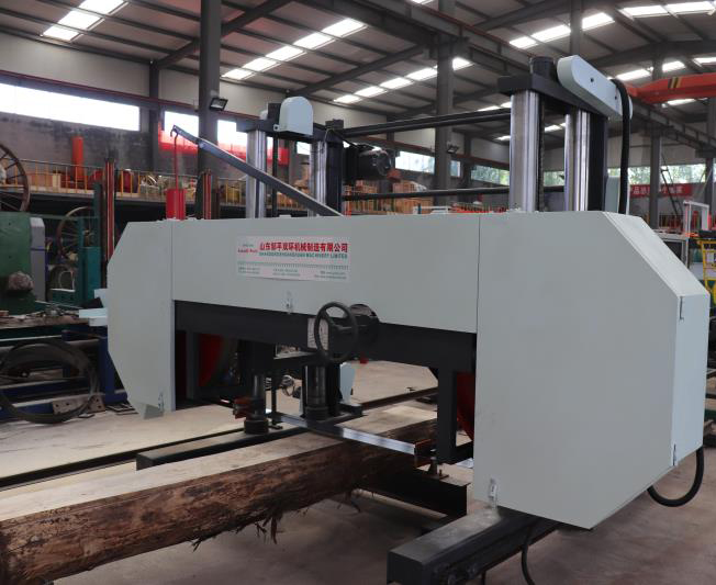 Ленточная пила по дереву усиленная MJ1200