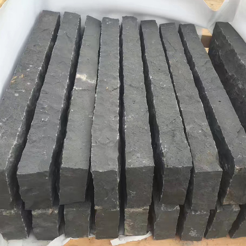 Natural Split Dark Zp Black Basalt for Cube Paving Stone/Kerbs/Tiles/Paver/Cube/Cobbles/Landscaping/Paver/Curb/Coping Price