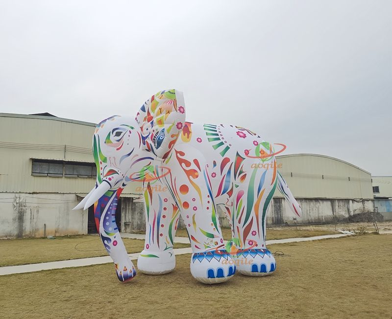 Customized Decoration Giant Inflatable Elephant, Advertising Inflatable Cartoon Elephant