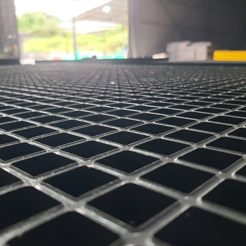 M4030 Weather-Resistant Year-Round Performance Fiber-Reinforced Plastic Grating Molded Pultruded Non-Slip Heavy-Duty FRP GRP Fiberglass Grating