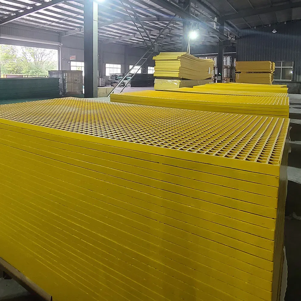 Wholesale Anti-Slip Plastic FRP/GRP Walkway Grating Flooring Fibreglass Grids/FRP Square Mesh Floor Platform Walking FRP 50*50mm Mesh Size