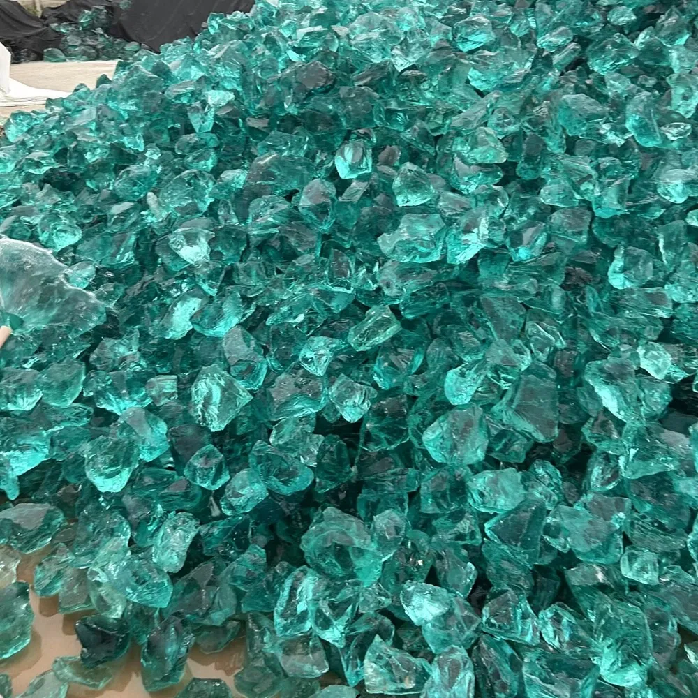 Colorful Crushed Glass Chunks for Decoration Glass Rocks for Landscaping