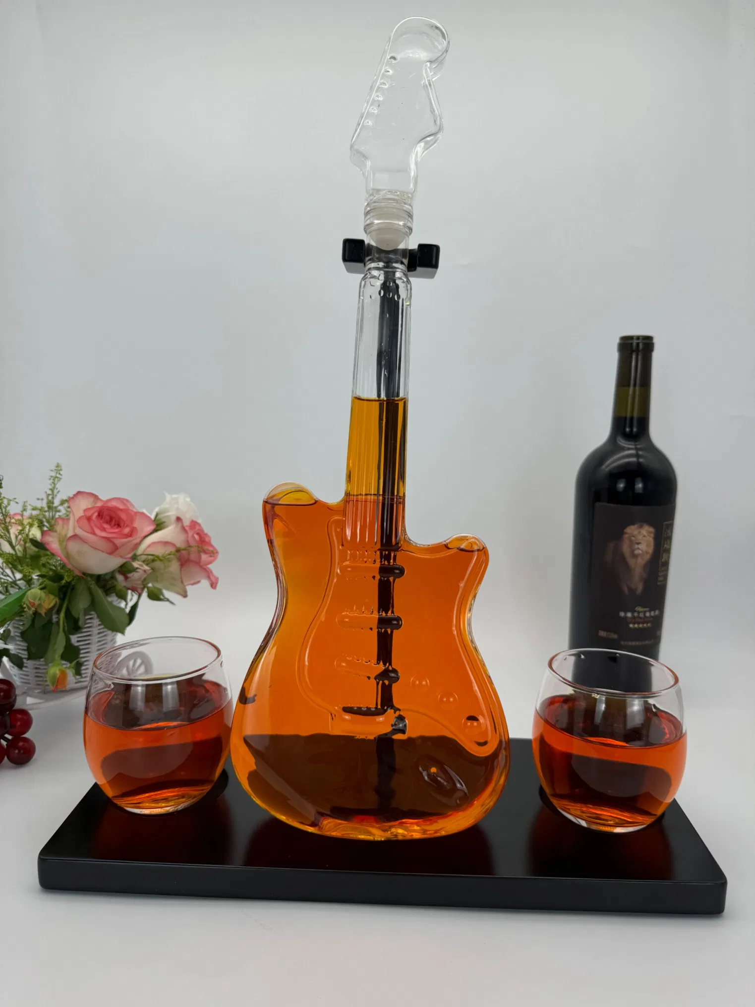 Traditional Hand Made Wine Decanter with Clear Glass