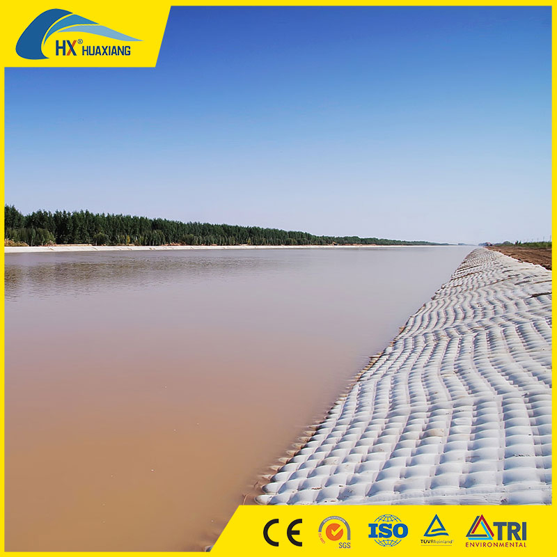 Fire Retardant and Flame-Retardant Friendly to Promote Vegetation Growth Fabric Formed Concrete