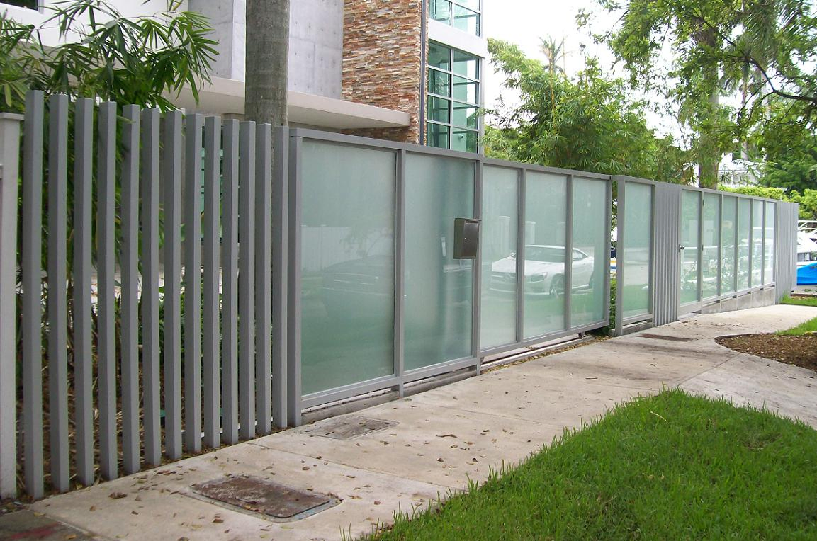 Rocky Frameless Glass Balustrade Railing Fence for Swimming Pool