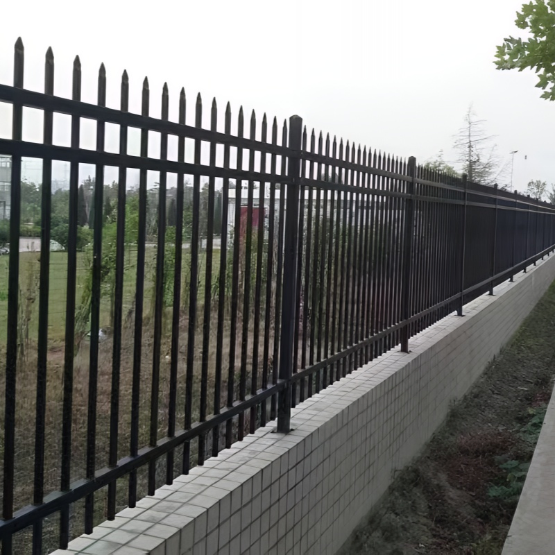 Manufacturer Decorative Zinc Steel Wire Fence Panels Steel Slotted Post Slat Fence Panels Rural Steel Fencing Gate Metal Picket Fencing Panel Galvanized Tube