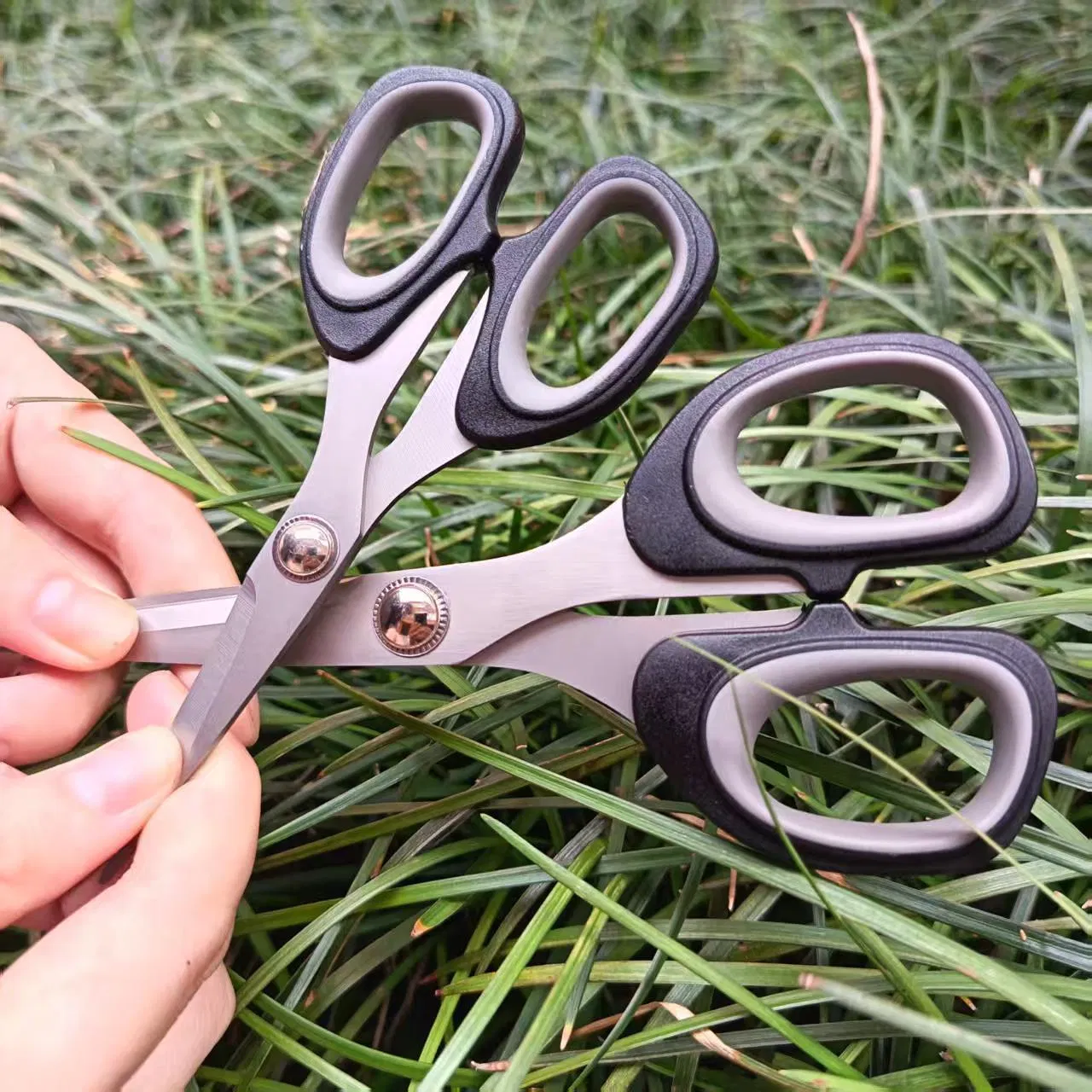Industrial Quality Edge Strength Rust-Resistant TPR+PP Multipurpose Smooth Scissor