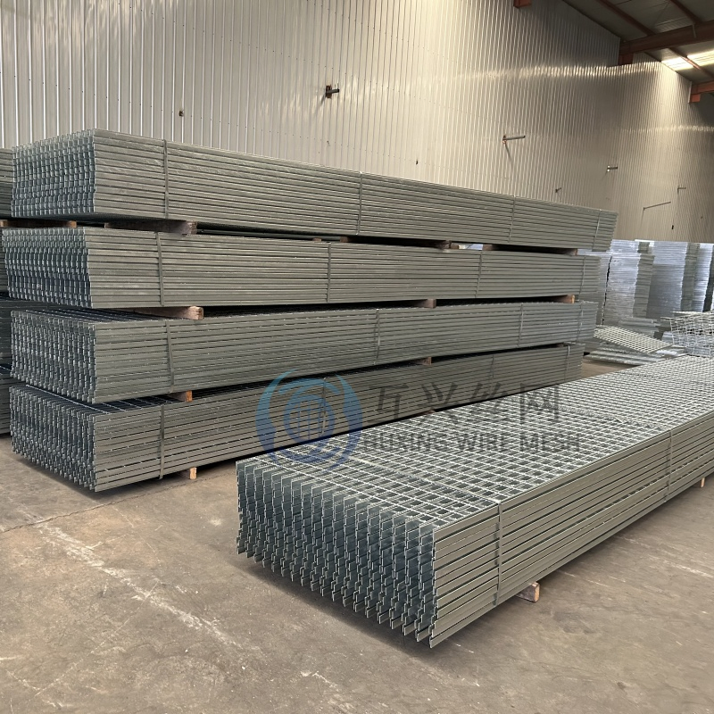 Light Structures Building Hot Zinc Coated Forge Welded Flat Bar Serrated Steel Grating 900mm 914mm 5800mm 6000mm