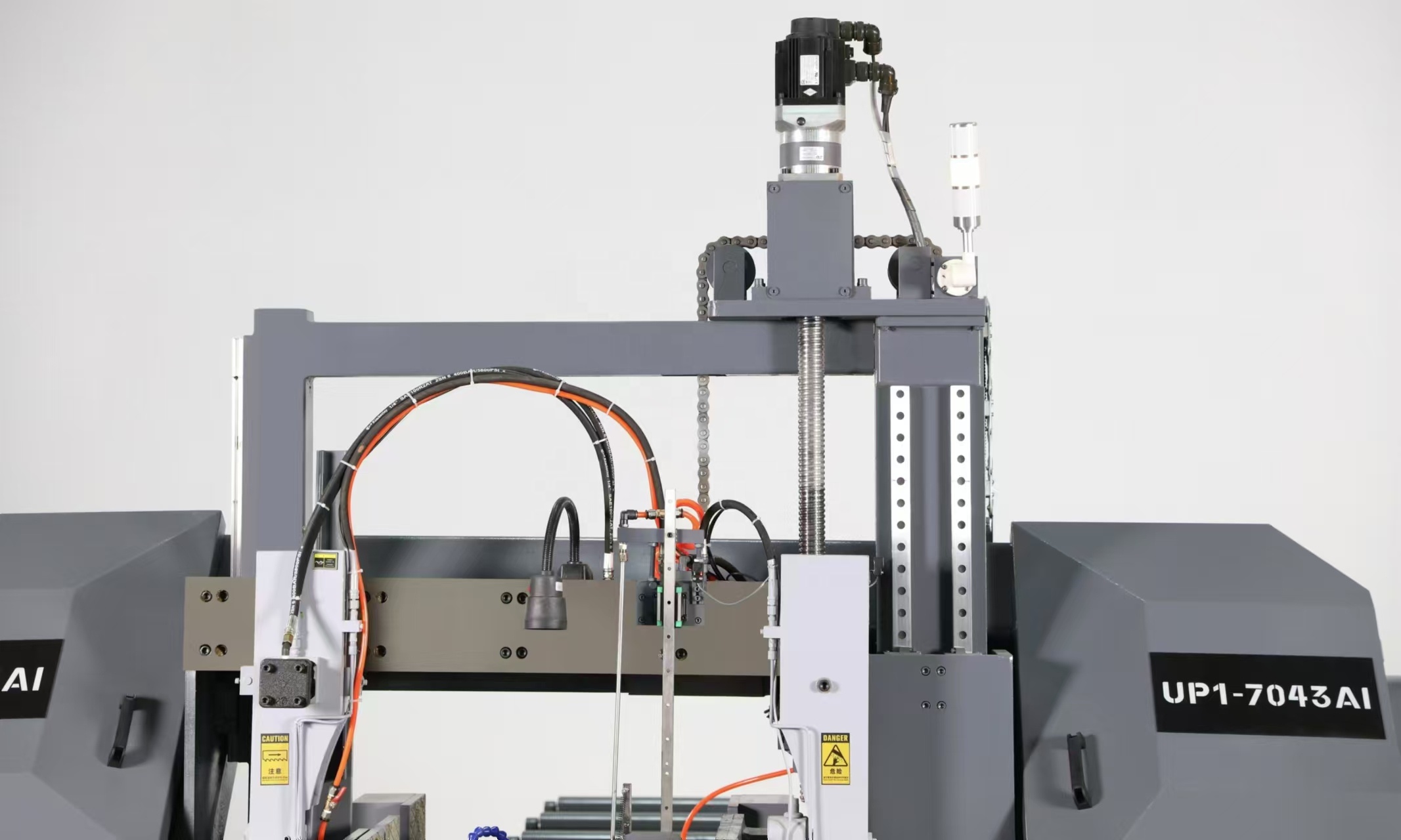 Ленточная пила по металлу автоматическая универсальная