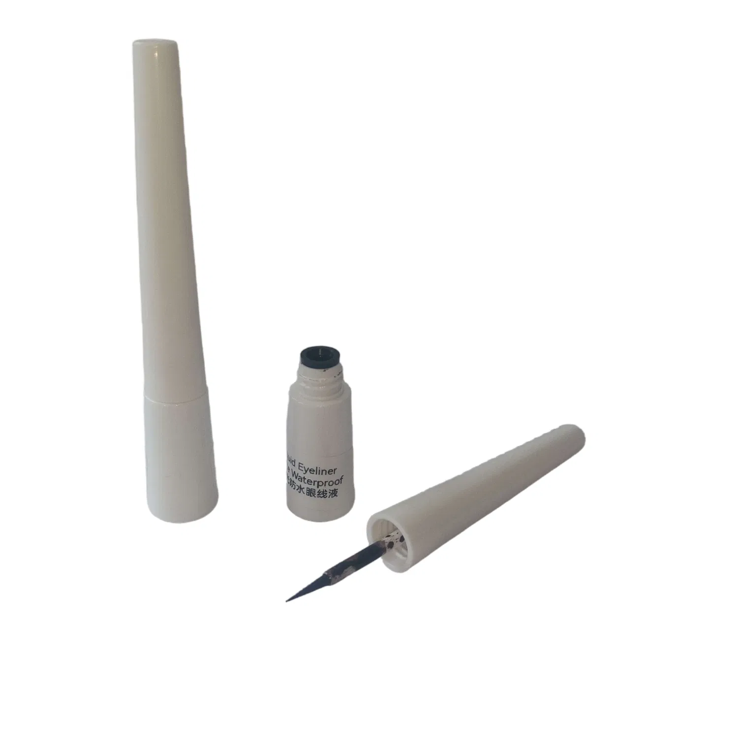 Smudge-Proof Liquid Eyeliner Pen for Effortless Eye Definition