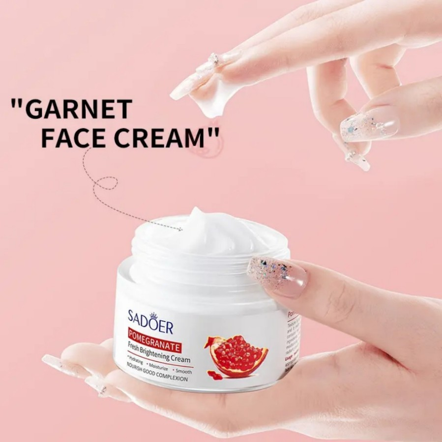 Moisturized Nourishing Personal Care Face Cream with GMP