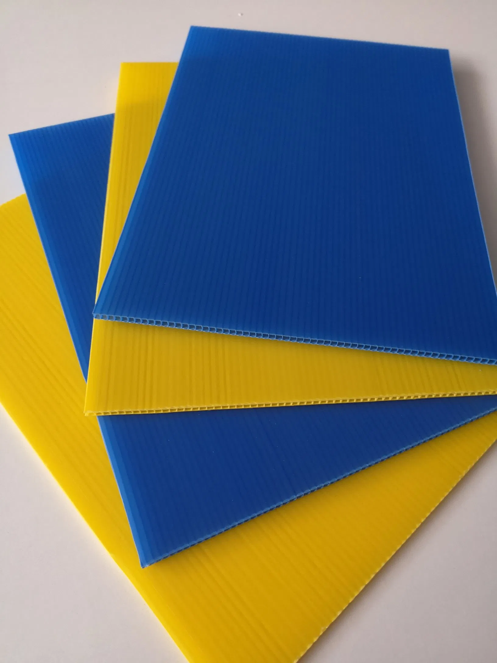 Custom Recyclable Advertising Corrugated Plastic Coroplast Boards with UV Printing