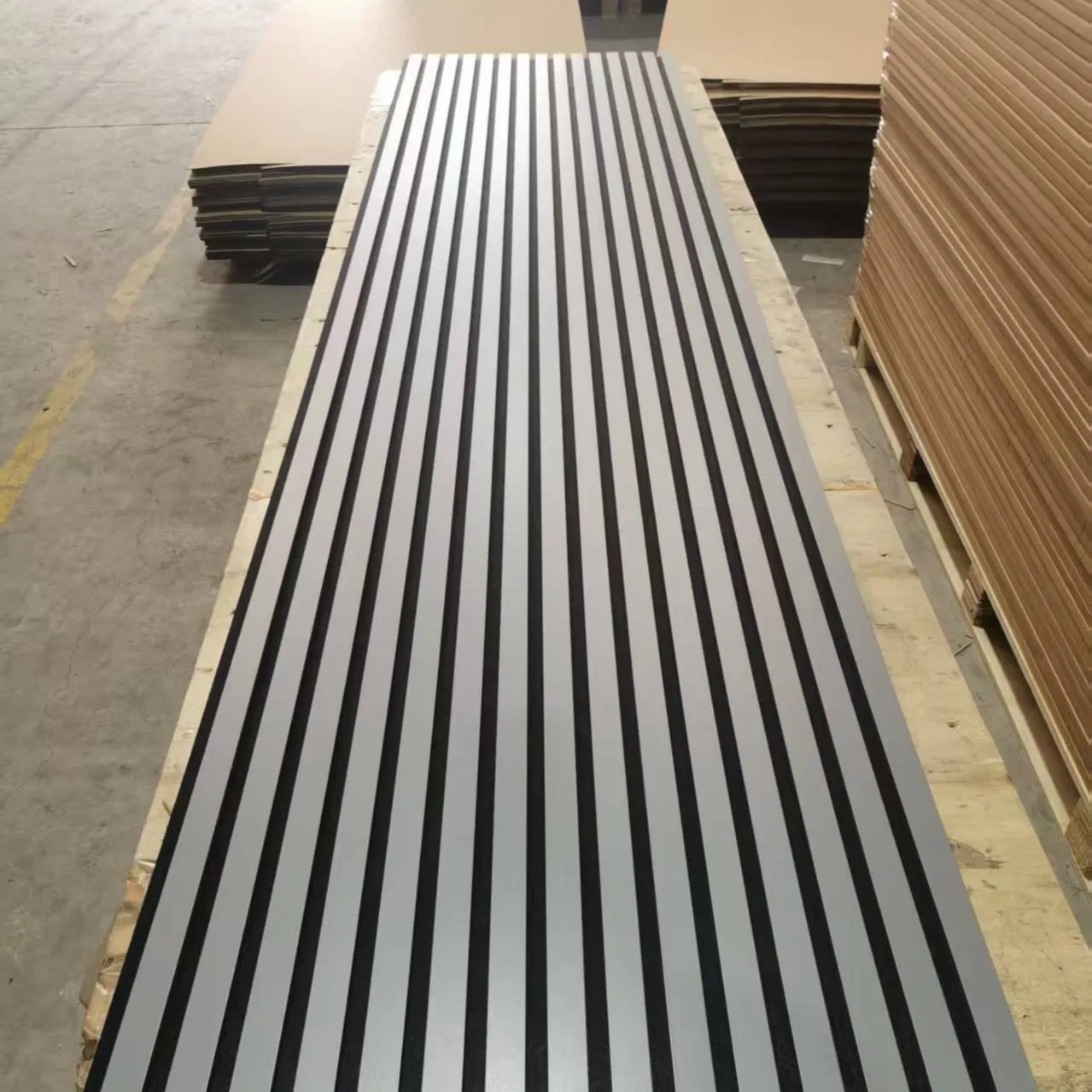 Durable Wood Veneer Covered Slats Acoustic Slat Panels for Home Decoration