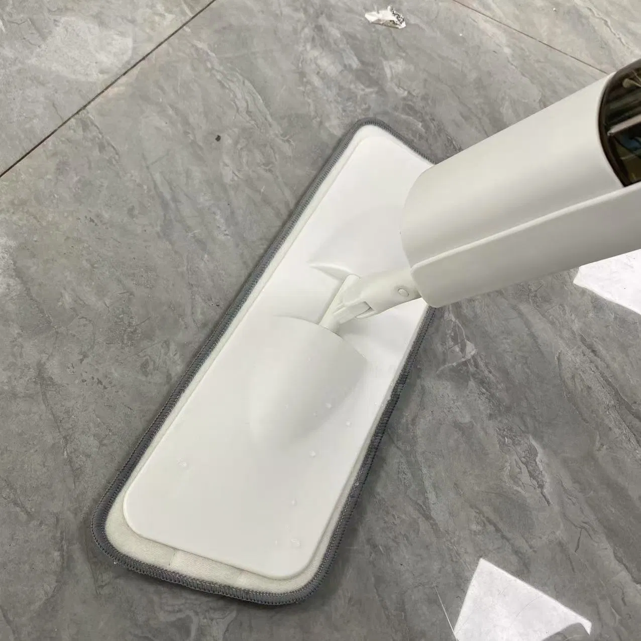 Wet Dust Mops for Hardwood Floor Cleaning - Microfiber Spray Floor Mops with Spray Reusable Washable Pads Hardwood Floor Mops Bottles Commercial