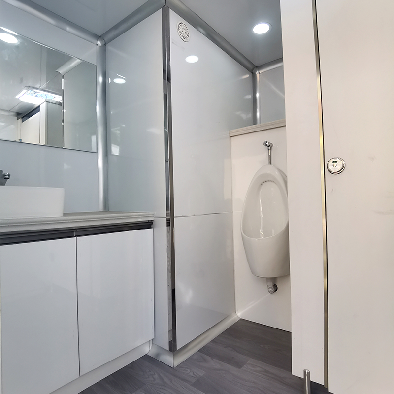 Custom Modern Mobile Restroom Trailer Outdoor Bathroom Luxury Portable Toilet Price