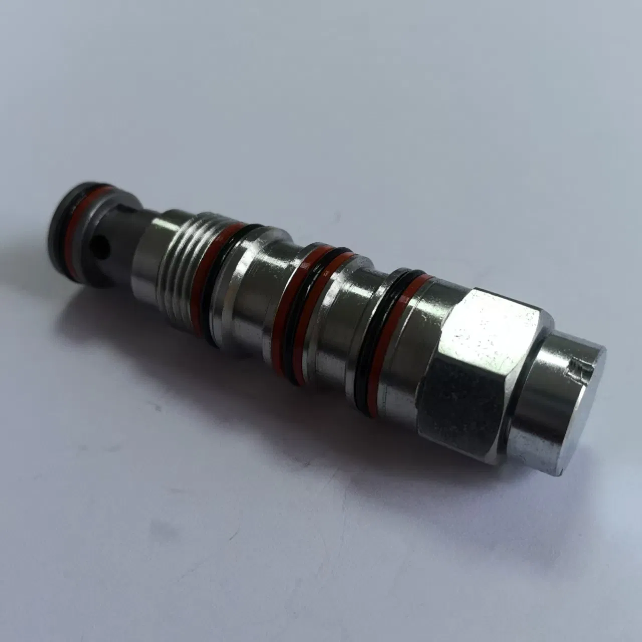 Гидравлический запорный клапан для вилочных погрузчиков