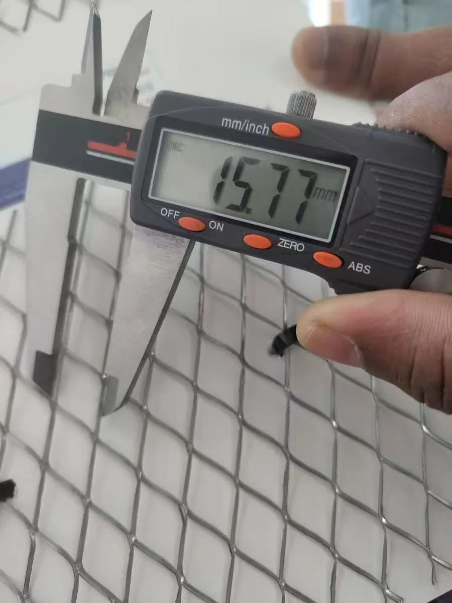 Small Hole Expanded Metal Mesh / Heavy Duty Expanded Steel Metal Mesh