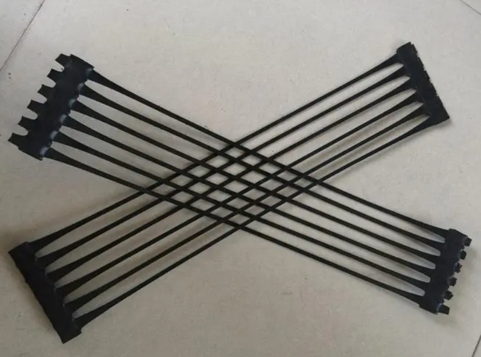 Road Construction Material PP Pet 40kN Grid Mesh Biaxial Geogrid for Soil Stabilization Geogrid Driveway
